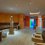 Otel Cliff Ruegen 4*