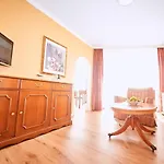 Cliff Ruegen Otel Sellin (Rugen)