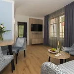 Cliff Ruegen Otel