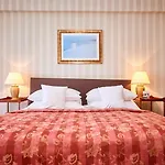 Otel Cliff Ruegen