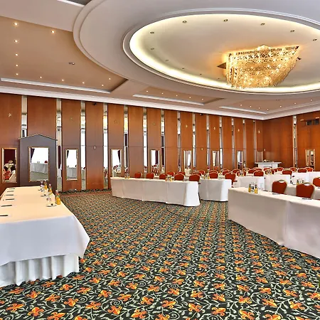 Hotel Cliff Ruegen 4*