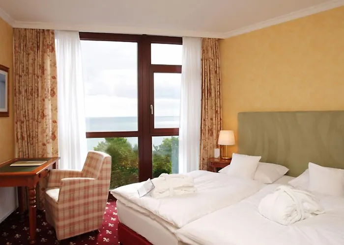 Cliff Ruegen Hotel 4*
