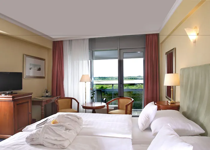 Cliff Ruegen Hotel 4*