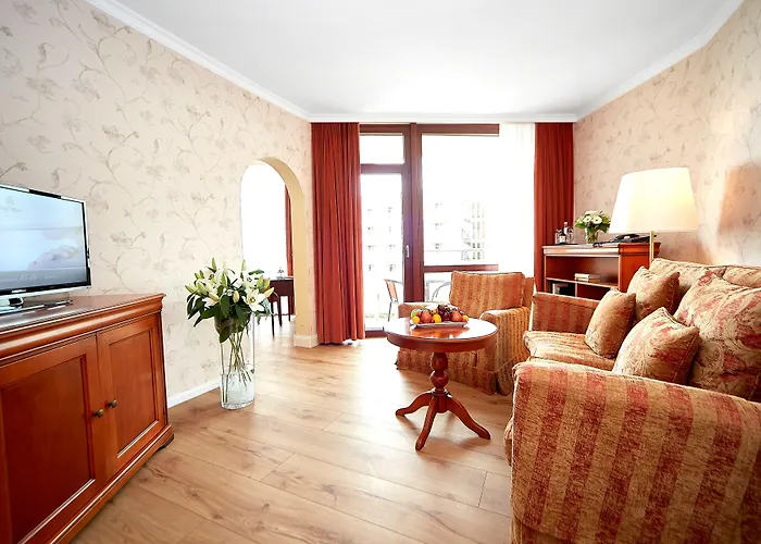 Cliff Ruegen Hotel Sellin (Rugen)